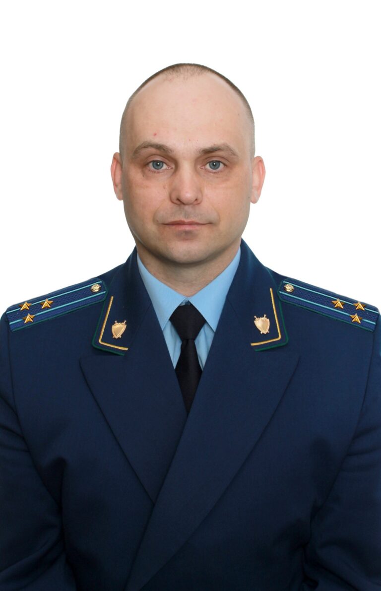 В Новодугинском районе назначен новый прокурор